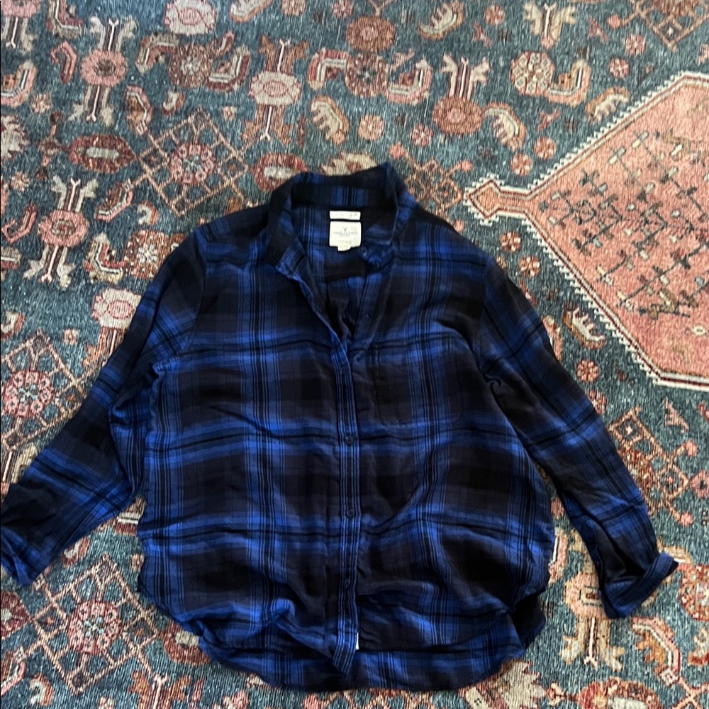 American Eagle Outfitters Blue Plaid Button Down